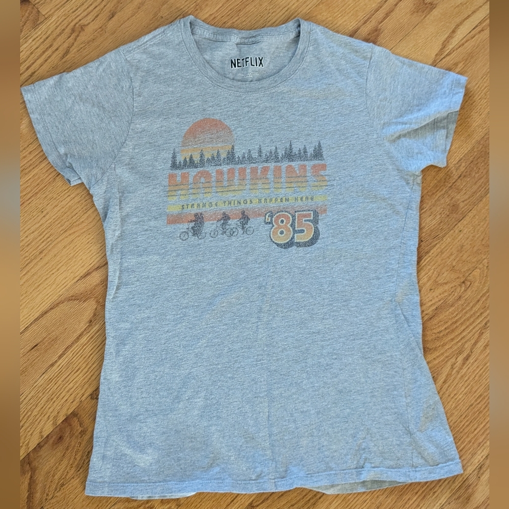 Stranger Things Retro Hawkins 85 Gray Short Sleeve Tee